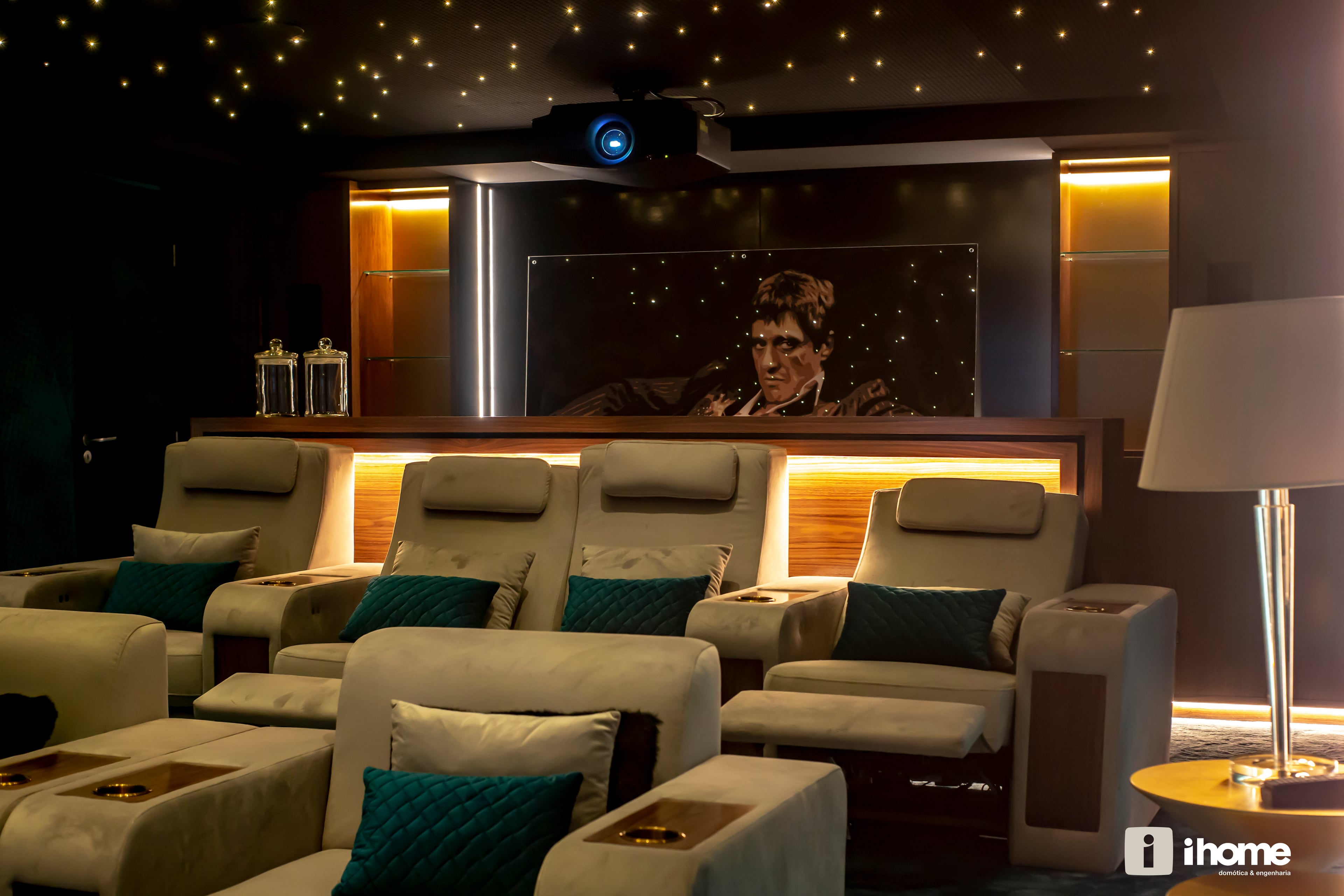 LuxuryCine — Final CTA